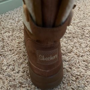 Skechers fuzzy boots